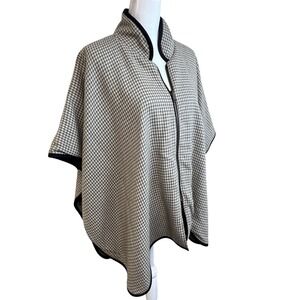 Vintage FREE PEOPLE Houndstooth Zip Front Poncho Ruana One Size Boho Cape
